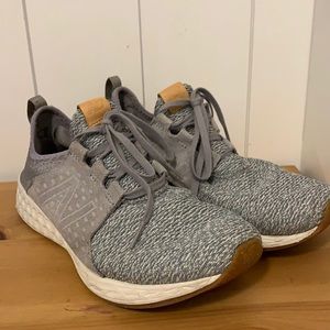 Women’s new balance size 9.5 gray
